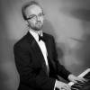 Iain Jackson - classical and jazz pianist
