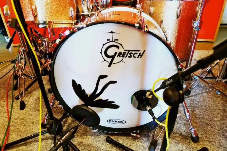 Microphone positioned on a drum kit for live sound