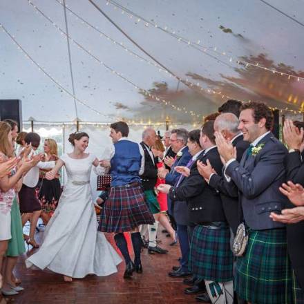 It's No' Reel Scottish Ceilidh Band (photo 2)