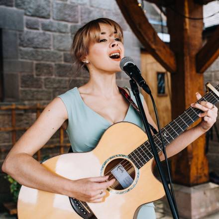 Sam Lyon: Acoustic Wedding Singer (photo 1)