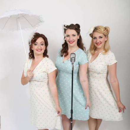 The Retro Sisters